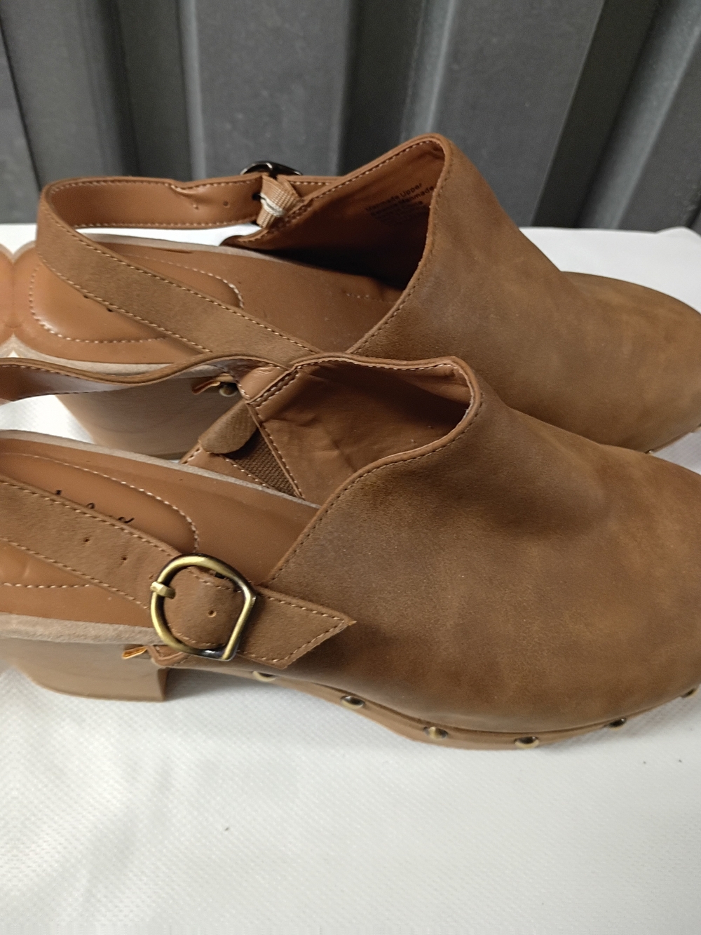 Women's Brown Slingback Clog Heels - Stylish Everyday Comfort